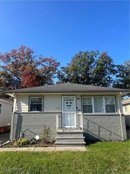 1522 E 172nd St, Cleveland, OH 44110