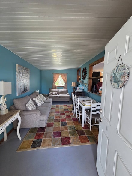 6 Sophie Ave, Dunedin, FL 34698