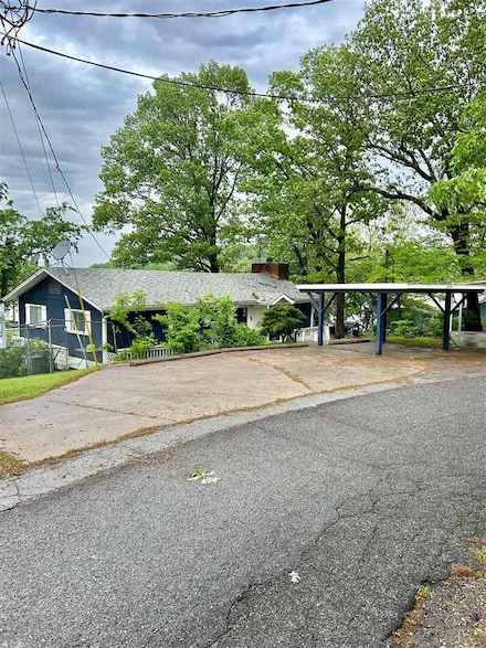 2144 Hendryx Point Rd, Eucha, OK 74342