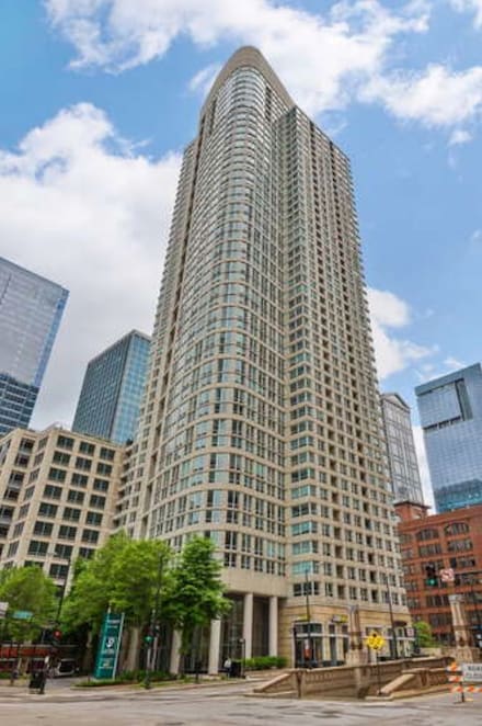 345 N Lasalle St Unit 307, Chicago, IL 60654