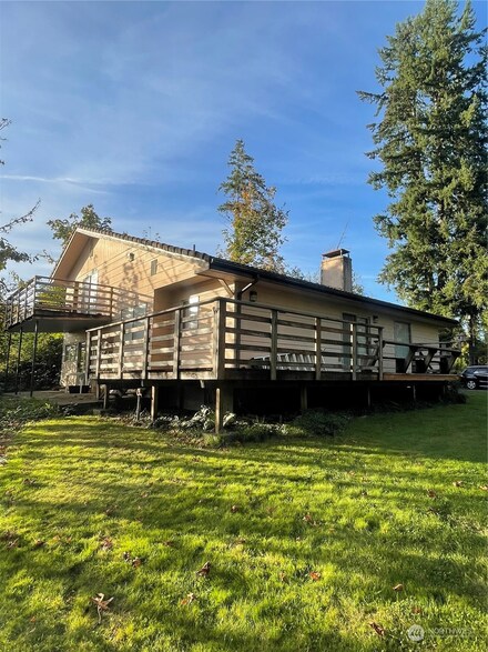 74 Strozyk Rd, Raymond, WA 98577