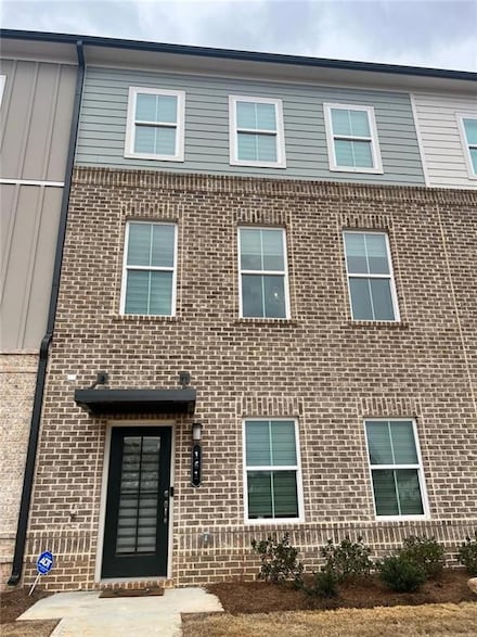 161 Jameson Dr, Acworth, GA 30102
