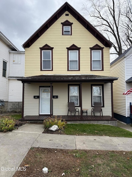 122 Hudson Ave, Cohoes, NY 12047
