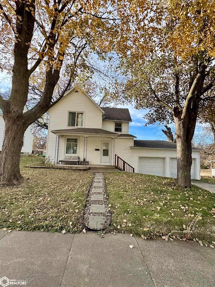 716 N 7th St, Forest City, IA 50436