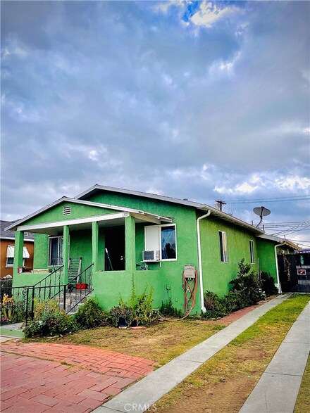 1219 W 85th St, Los Angeles, CA 90044