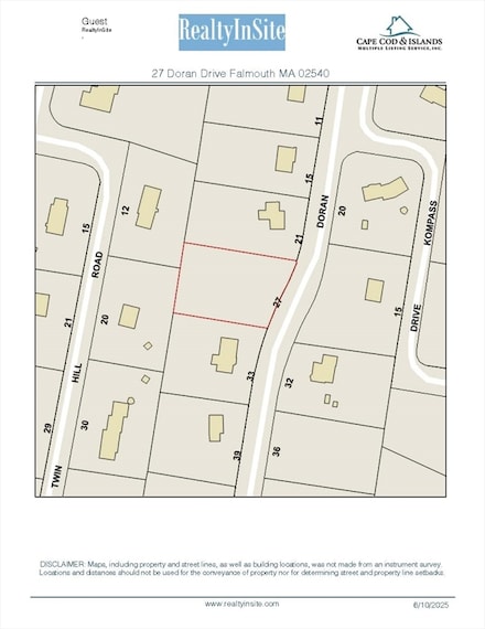 27 Doran Dr, Falmouth, MA 02536