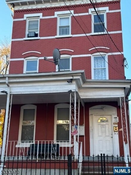 212-214 N 7th St, Newark, NJ 07107