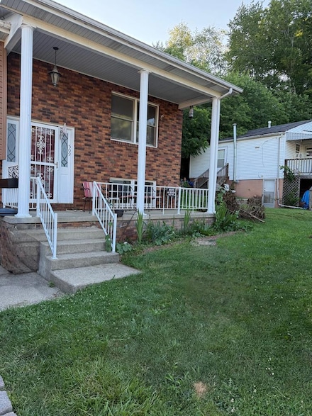 509 Valley Rd, Sophia, WV 25921