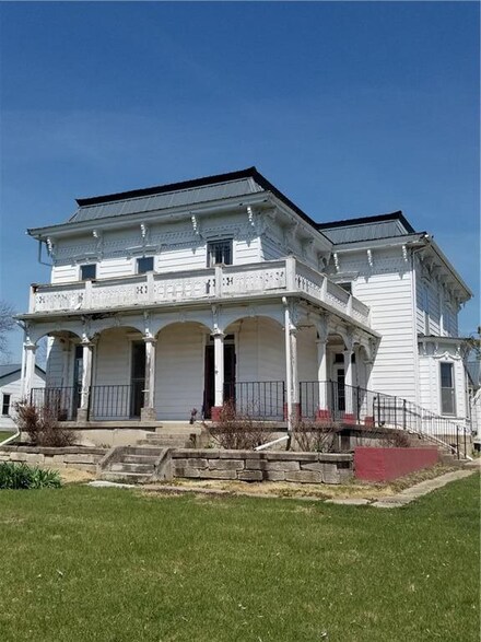 1057 NE 75, Knob Noster, MO 65336