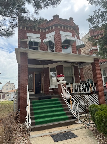 33 S Mayfield Ave, Chicago, IL 60644