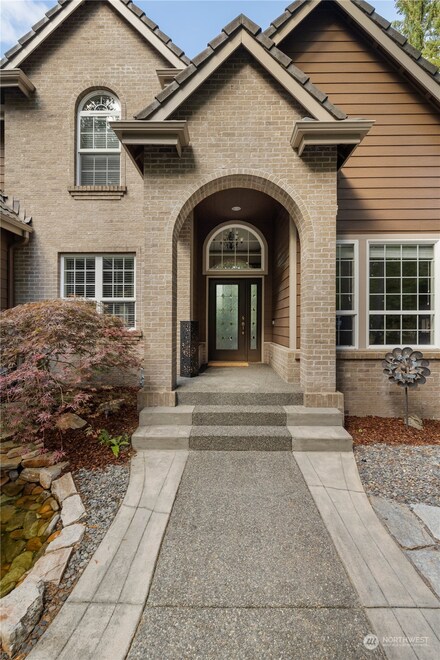 6364 McCormick Woods Dr SW, Port Orchard, WA 98367