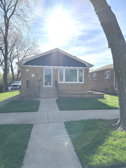 13101 S Buffalo Ave, Chicago, IL 60633