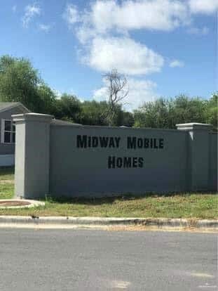 83 W Mimosa Dr, Weslaco, TX 78596