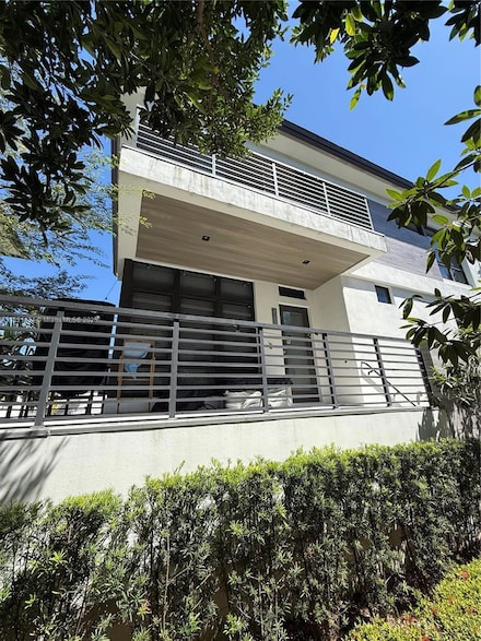 8251 NW 47th Terrace, Doral, FL 33166