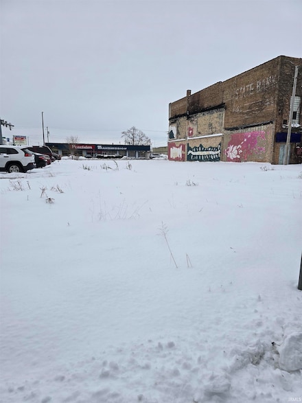 905 & 907 S Michigan St, South Bend, IN 46601