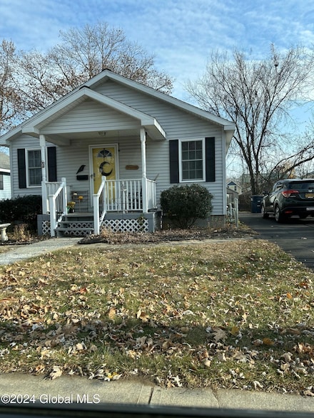 5 Ida St, Glens Falls, NY 12801