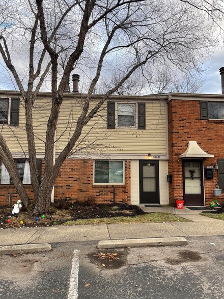 6855 Curtis Way, Florence, KY 41042