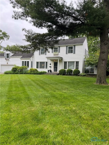 849 Wallace Ave, Bowling Green, OH 43402