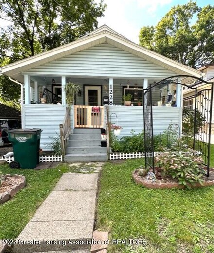 1228 Bement St, Lansing, MI 48912