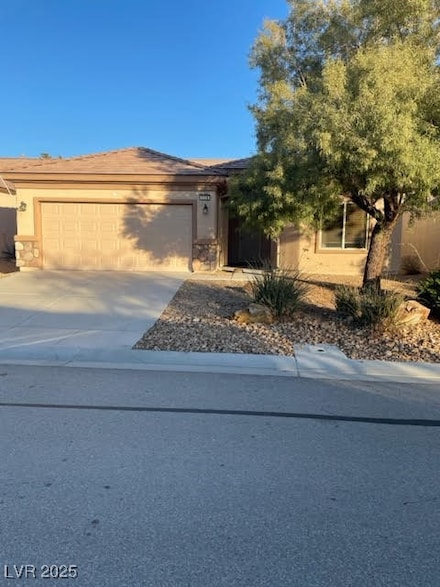 7758 Fieldfare Dr, North Las Vegas, NV 89084