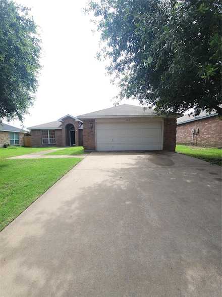 6812 Wilhelmina Dr, Dallas, TX 75237