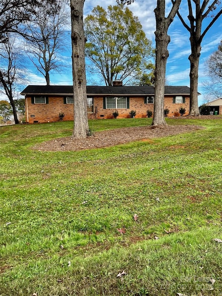 1600 Plumcrest Dr, Charlotte, NC 28216