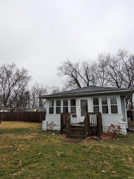 710 S Guilford St, Garrett, IN 46738