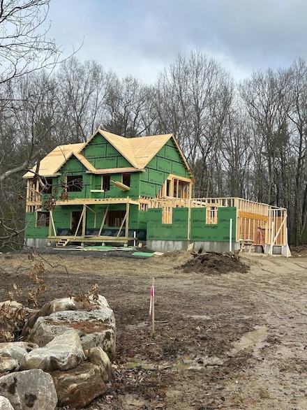 356 Island Pond Rd, Derry, NH 03038