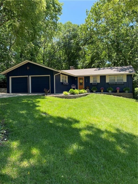 1449 Woodland Ave, Liberty, MO 64068