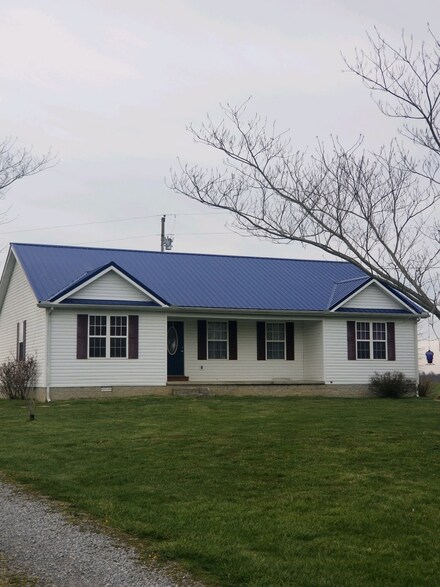 555 Rose Hill Rd, Red Boiling Springs, TN 37150
