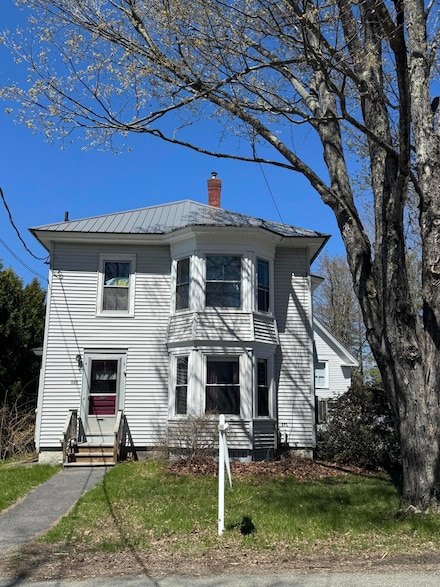 131 George St, Pittsfield, ME 04967