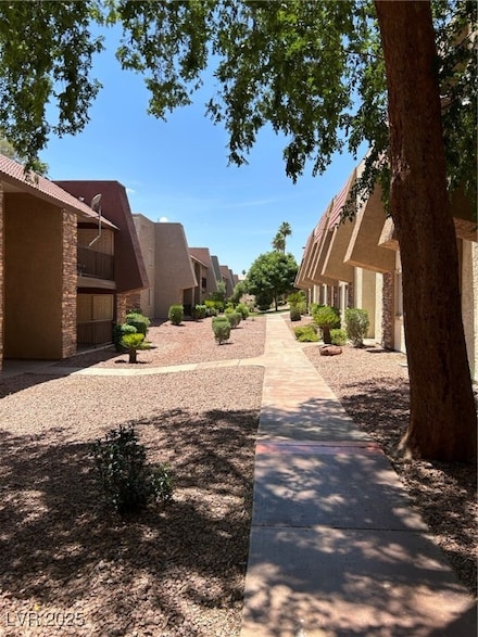 5278 River Glen Dr Unit 420, Las Vegas, NV 89103