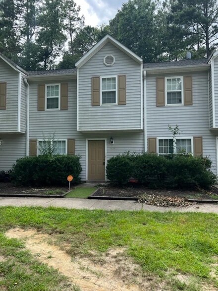 5424 Talserwood Dr, Raleigh, NC 27610