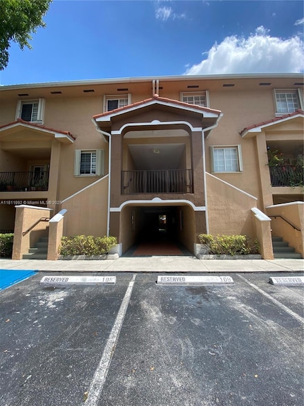17455 NW 75th Place Unit 107, Hialeah, FL 33015