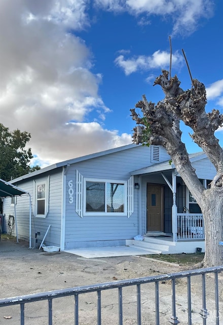 603 Harrison St, Taft, CA 93268