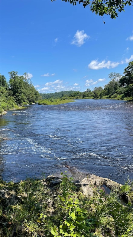 582 Bishop Rd, Lisbon, NH 03585