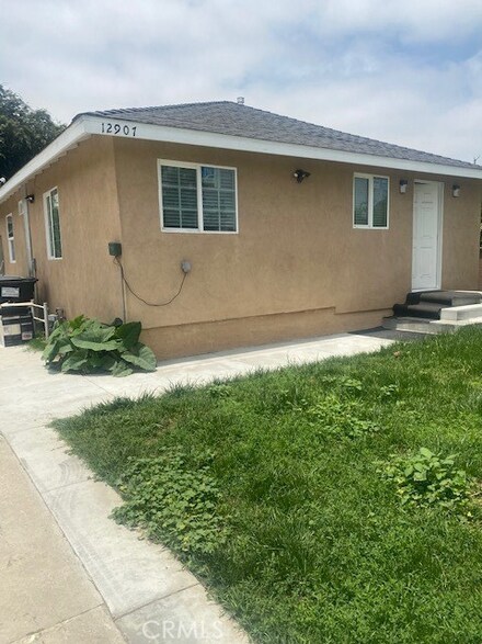 12907 S Williams Ave, Compton, CA 90221