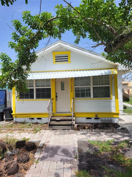 3108 56th St S, Gulfport, FL 33707