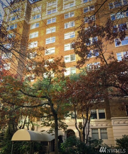 1017 Minor Ave Unit 104, Seattle, WA 98104