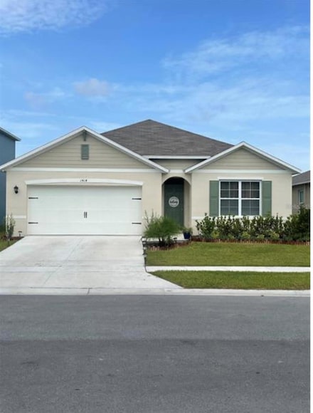 1414 Fox Squirrel Dr, Davenport, FL 33897