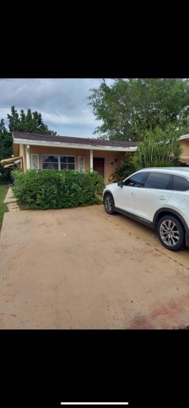 6717 NW 60th St, Tamarac, FL 33321