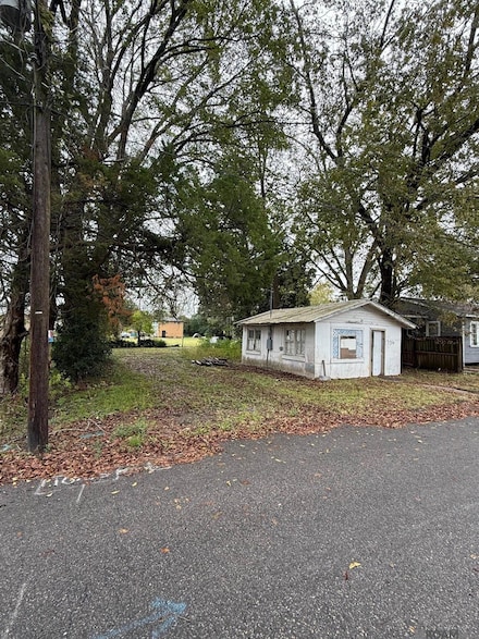 704 Saint Mary St, New Roads, LA 70760