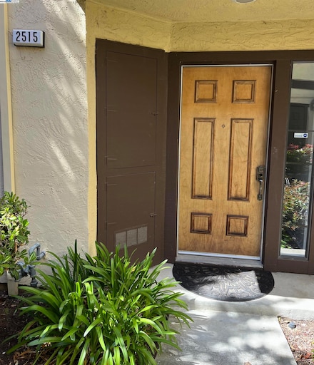 2515 Outrigger Dr Unit 106, San Leandro, CA 94577