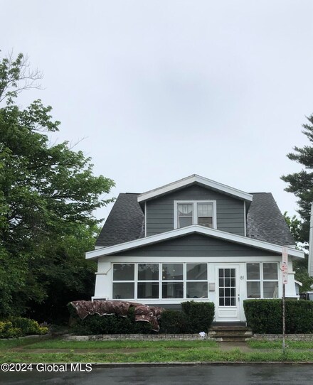 81 Lincoln Ave, Albany, NY 12206