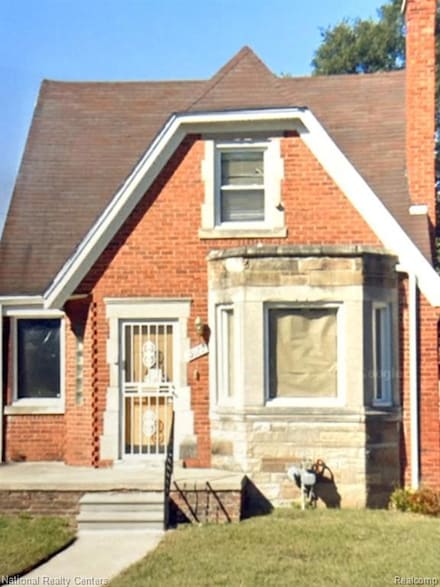 19179 Pennington Dr, Detroit, MI 48221