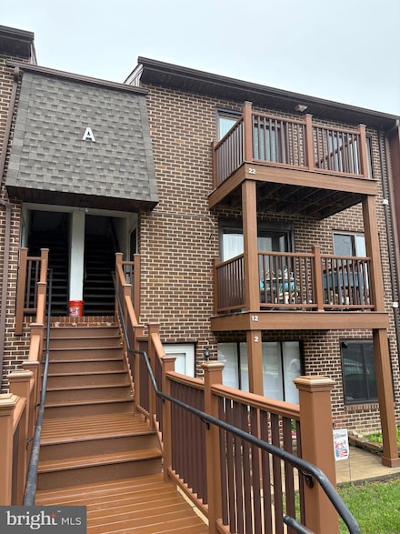 5200 Hilltop Dr Unit A22, Brookhaven, PA 19015