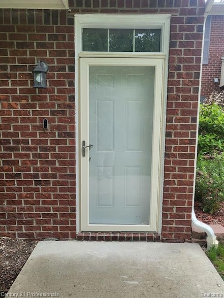 29855 Fox Run Cir, Warren, MI 48092