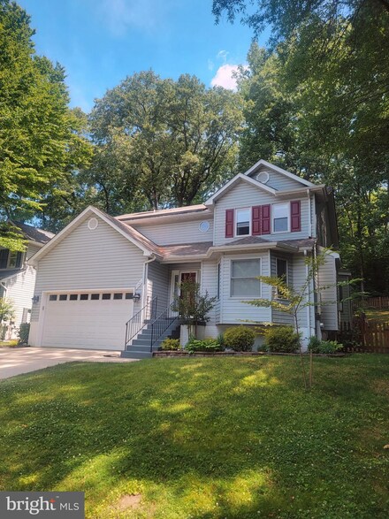 1121 Charing Cross Dr, Crofton, MD 21114