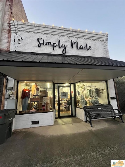 207 N Main St, Tompkinsville, KY 42167