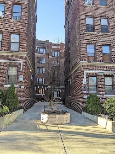 277 N Harrison Ave Unit E4, Jc, Journal Square, NJ 07304